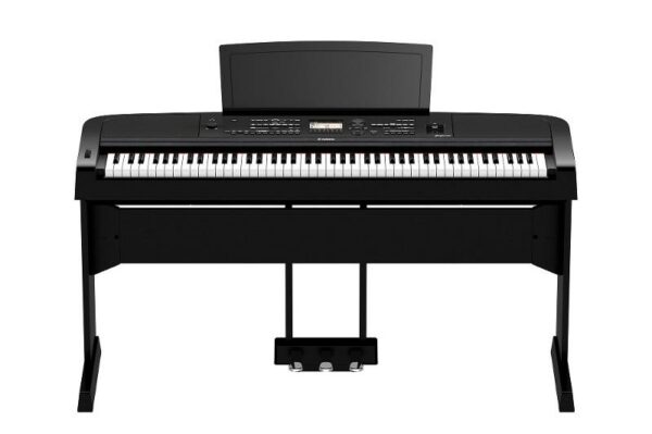 YAMAHA_DGX670B_digitaalipiano__musta