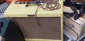 Fender_Blues_Fender_Blues_Deluxe_jpg